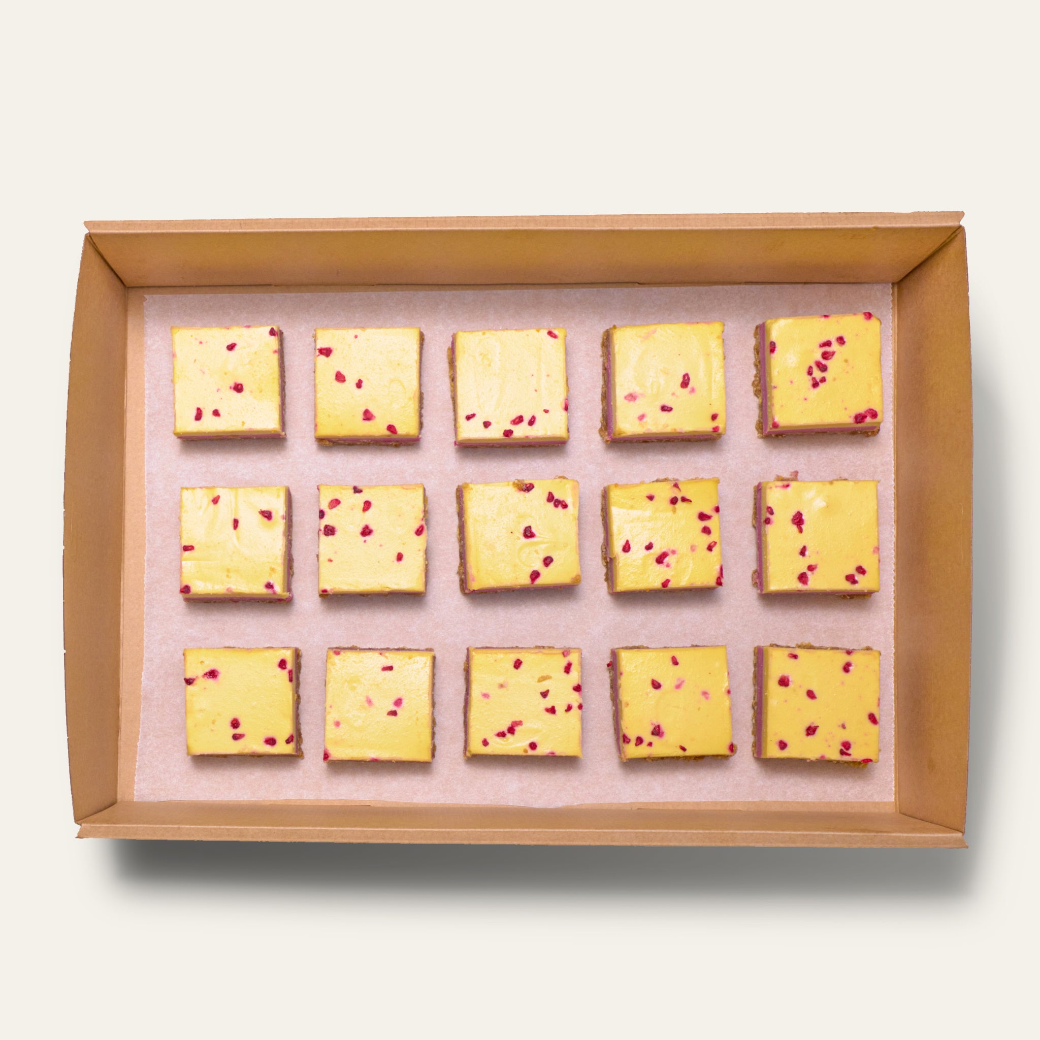 Himbeere-Passionsfrucht Raw Cake Box